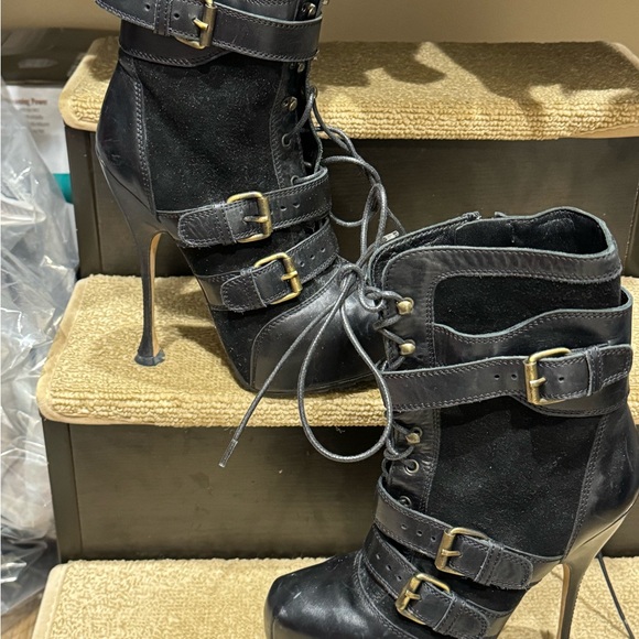 Brian Atwood Niki Leather and Suede lace up boots - Picture 5 of 8